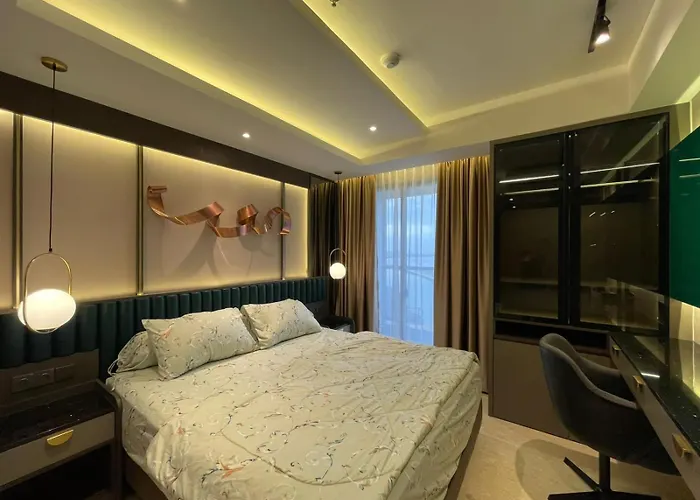 Gold Coast Apartemen Pik By Dluxx